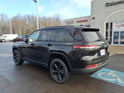 2023 Jeep Grand Cherokee Altitude