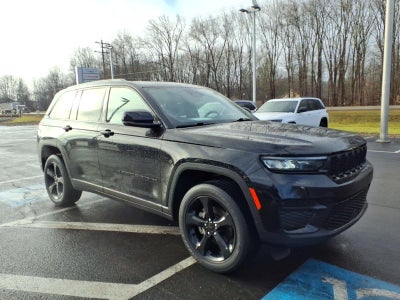 2023 Jeep Grand Cherokee Altitude