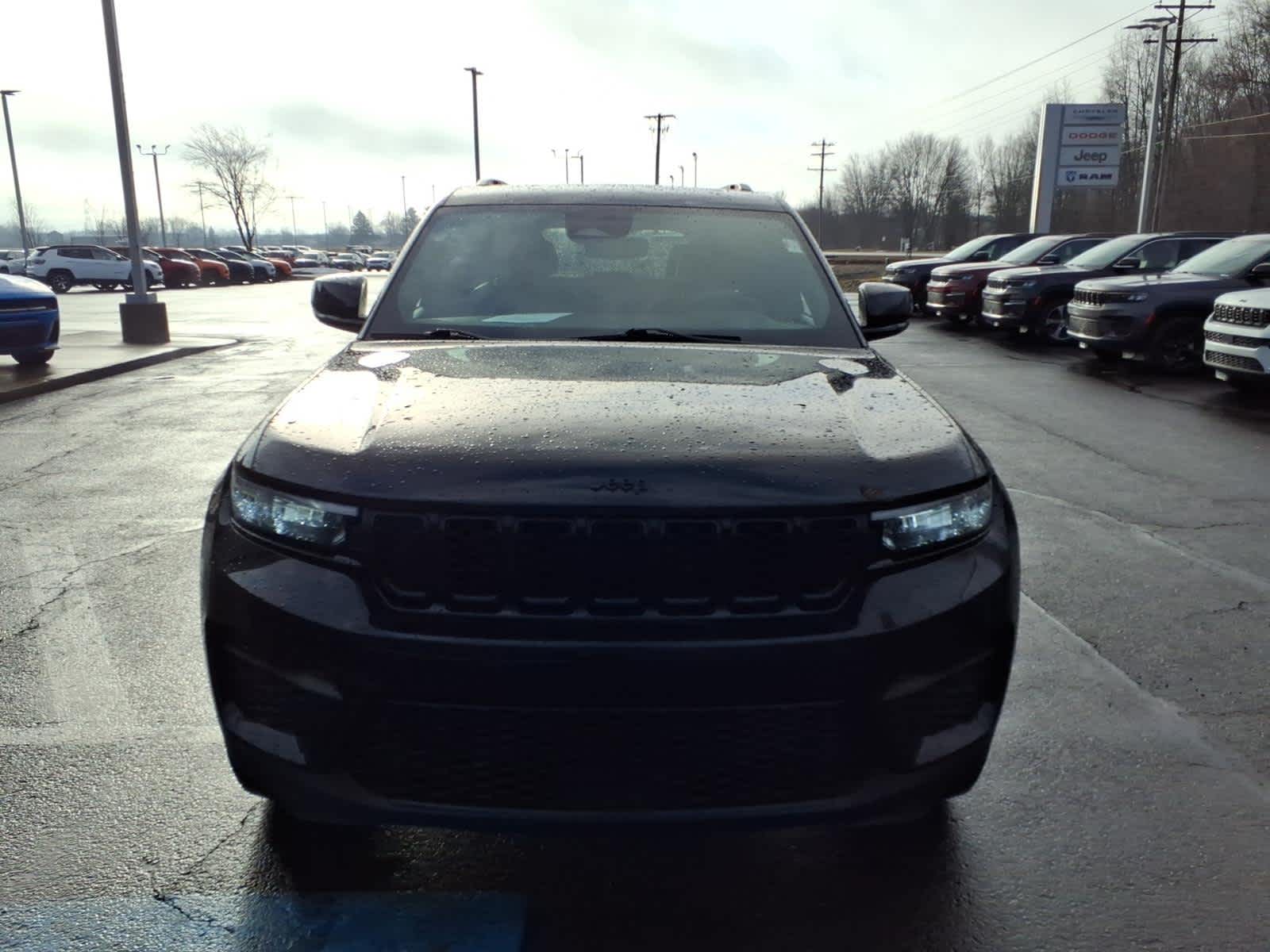 2023 Jeep Grand Cherokee Altitude