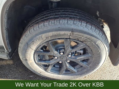 2026 Jeep Grand Cherokee Laredo