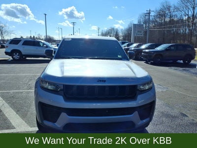 2026 Jeep Grand Cherokee Laredo