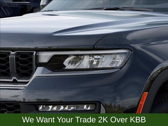 2026 Jeep Grand Cherokee Base