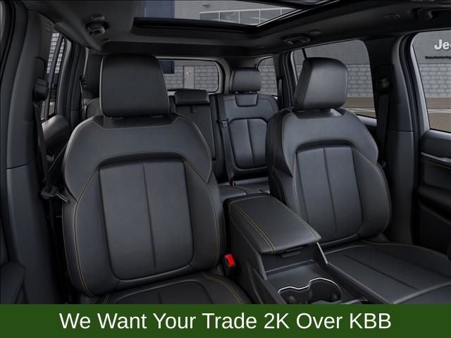2026 Jeep Grand Cherokee Base