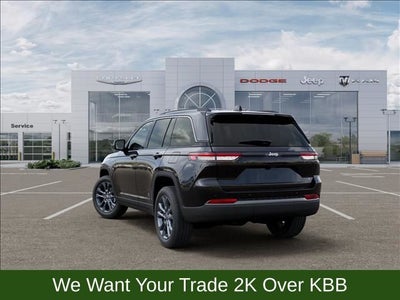 2026 Jeep Grand Cherokee Base