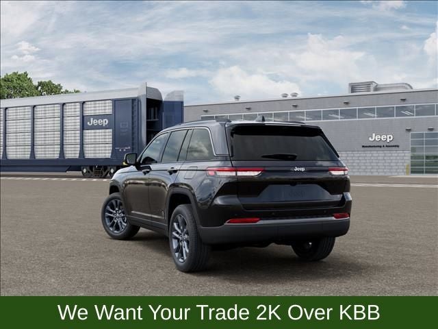 2026 Jeep Grand Cherokee Base