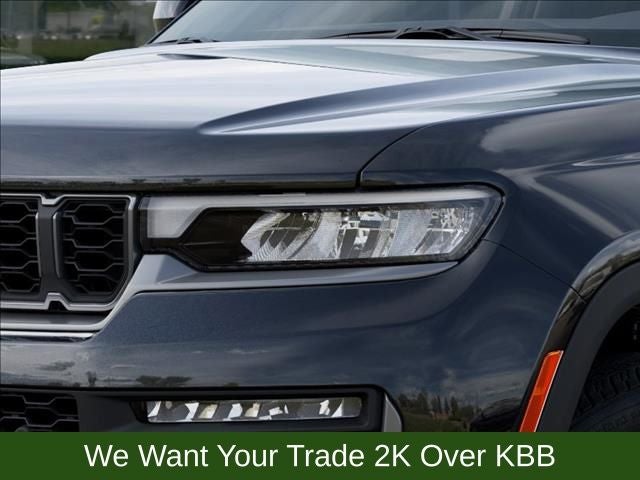 2026 Jeep Grand Cherokee Base