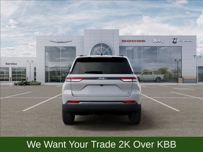 2026 Jeep Grand Cherokee Base