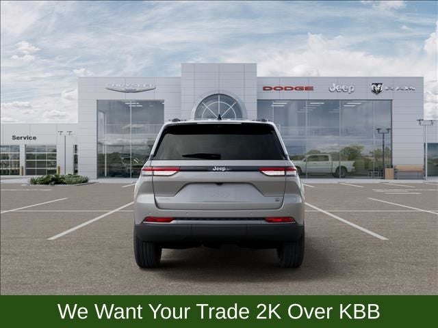 2026 Jeep Grand Cherokee Base