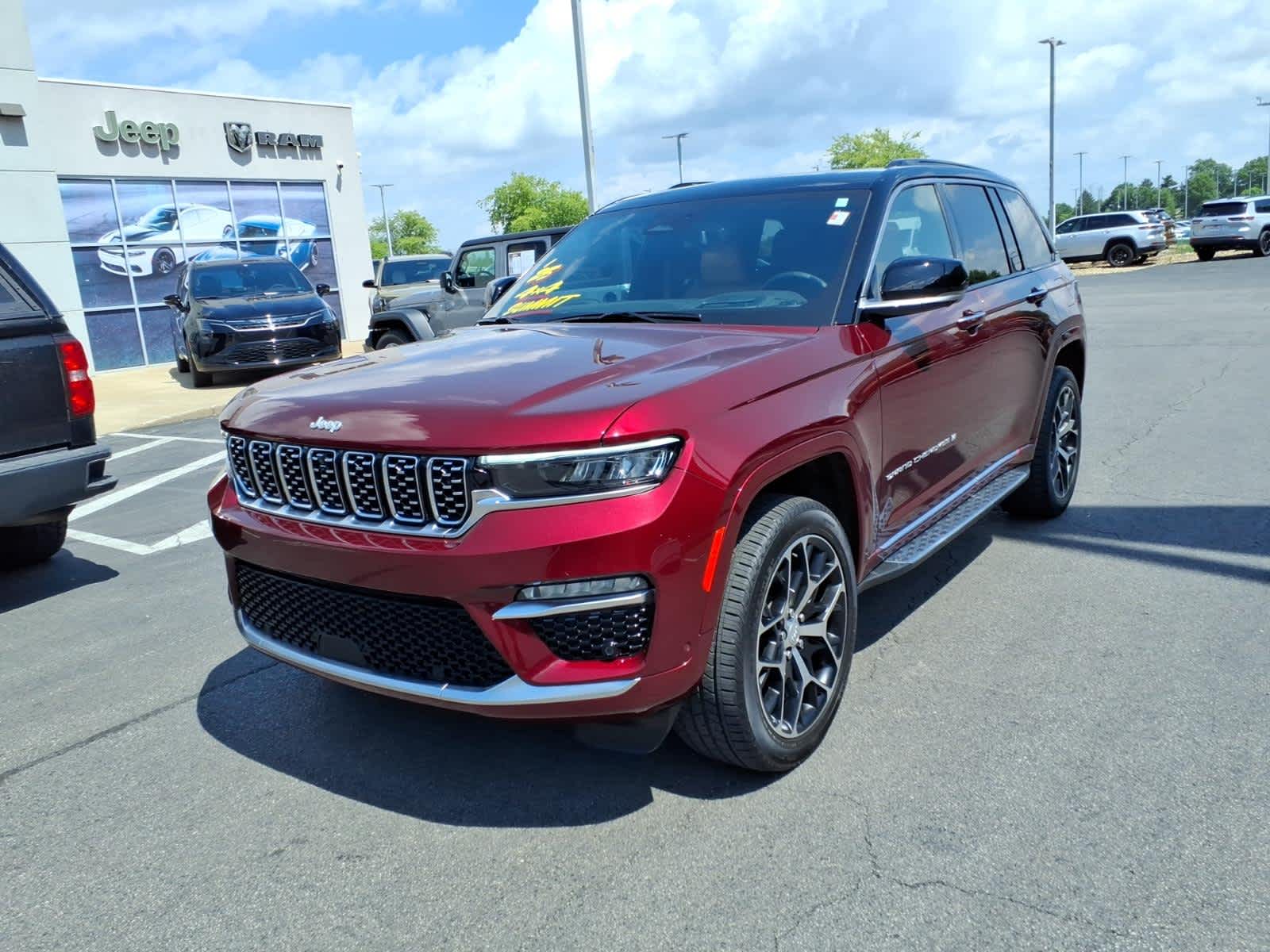 2025 Jeep Grand Cherokee Summit Reserve