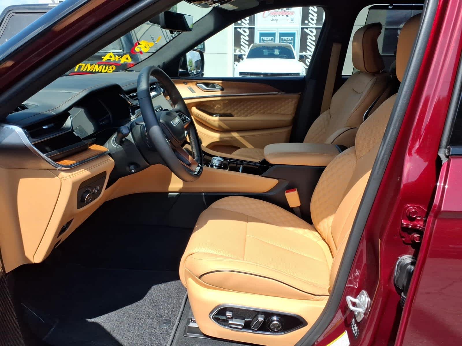 2025 Jeep Grand Cherokee Summit Reserve