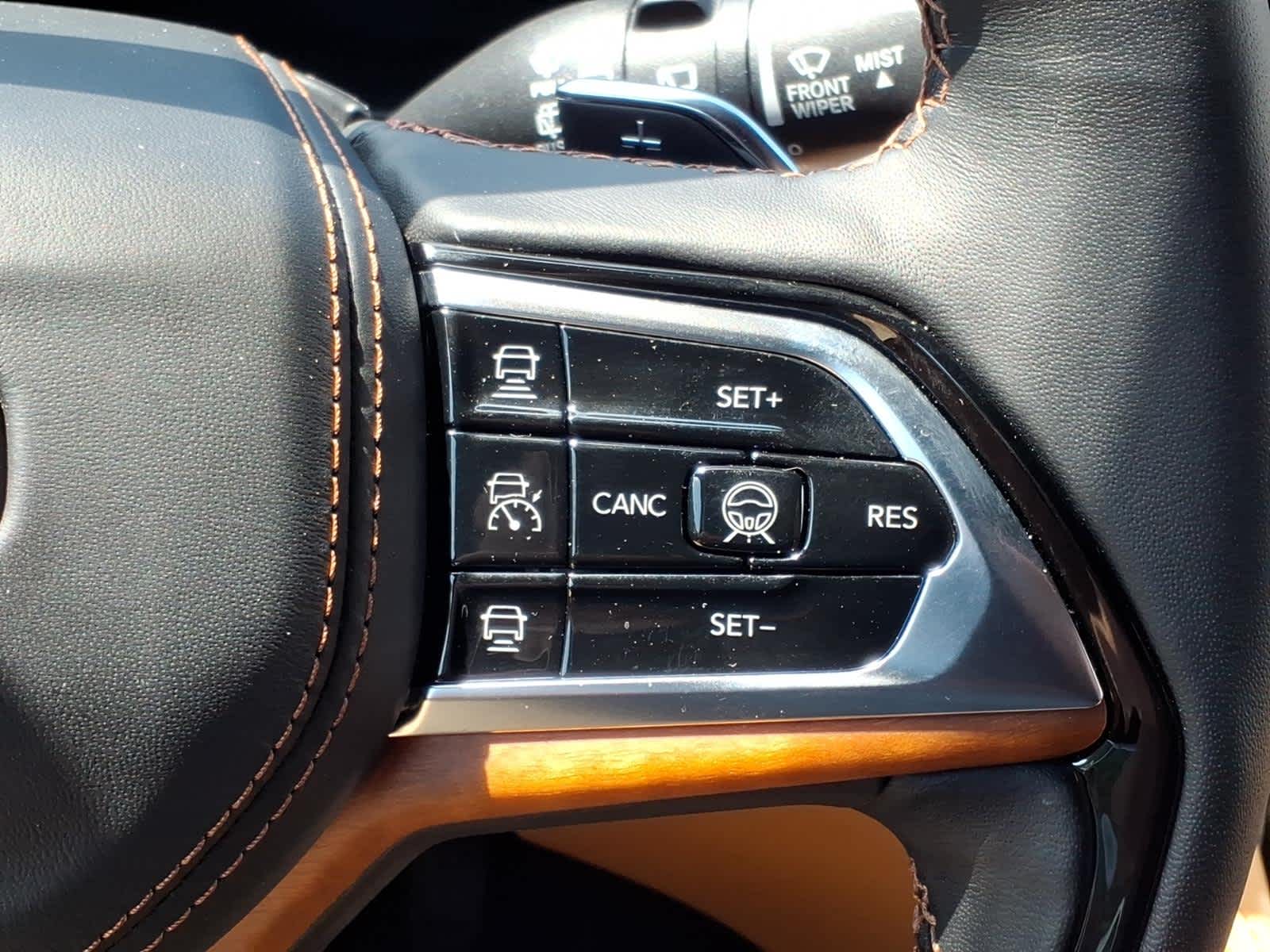 2025 Jeep Grand Cherokee Summit Reserve