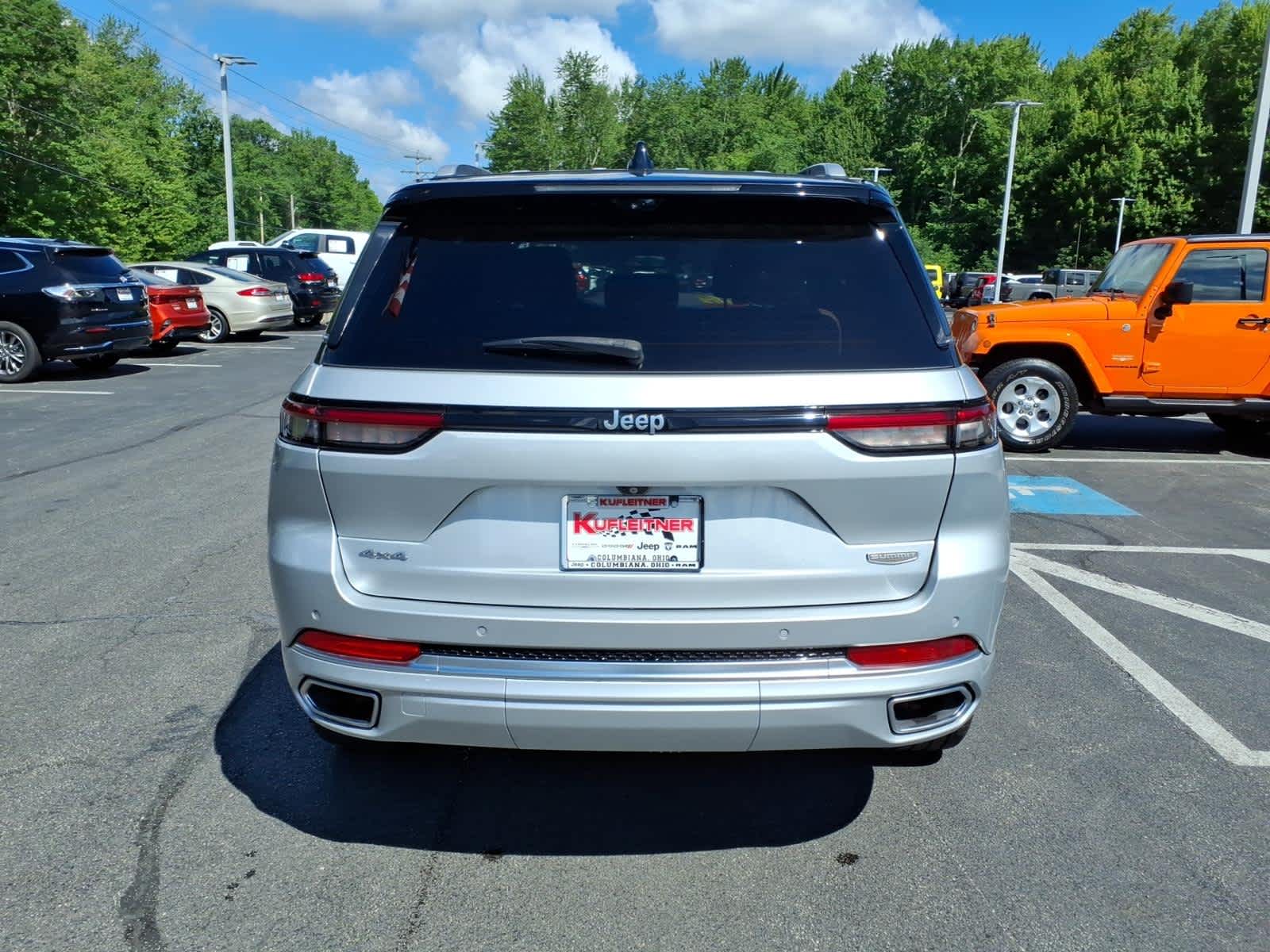 2023 Jeep Grand Cherokee Summit Reserve
