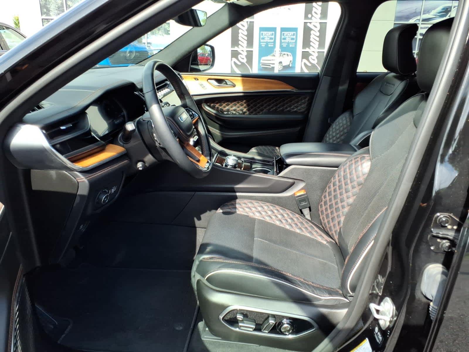 2024 Jeep Grand Cherokee Summit Reserve