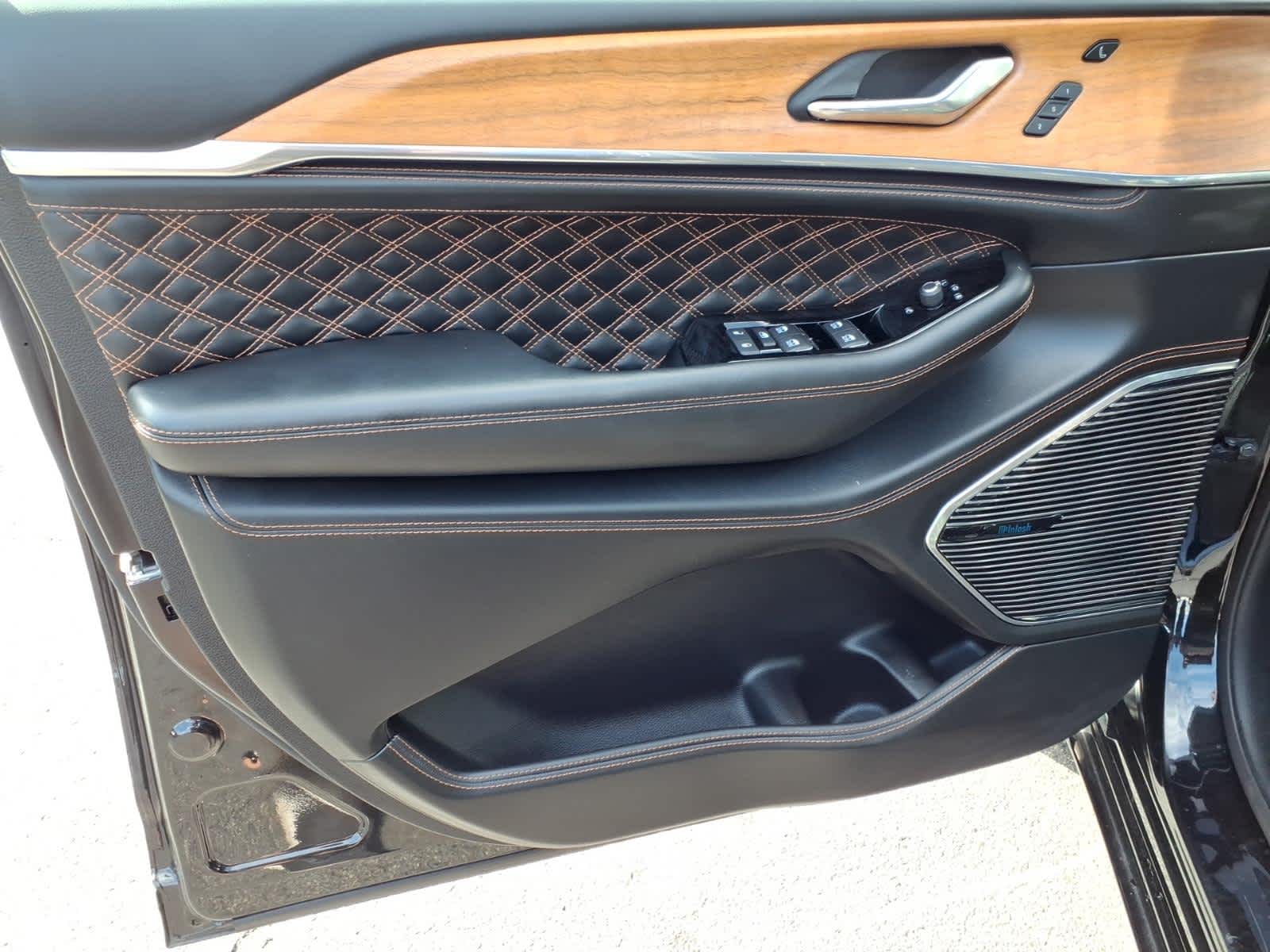 2024 Jeep Grand Cherokee Summit Reserve