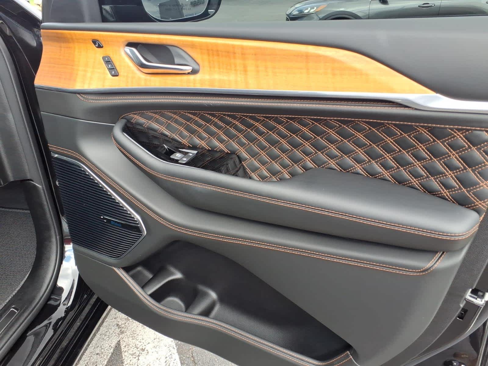 2024 Jeep Grand Cherokee Summit Reserve