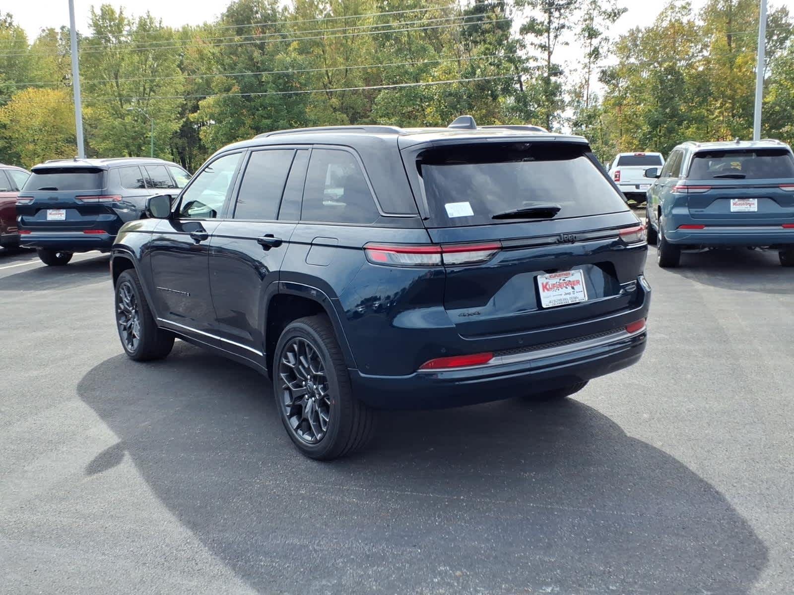2027 Jeep Grand Cherokee Summit
