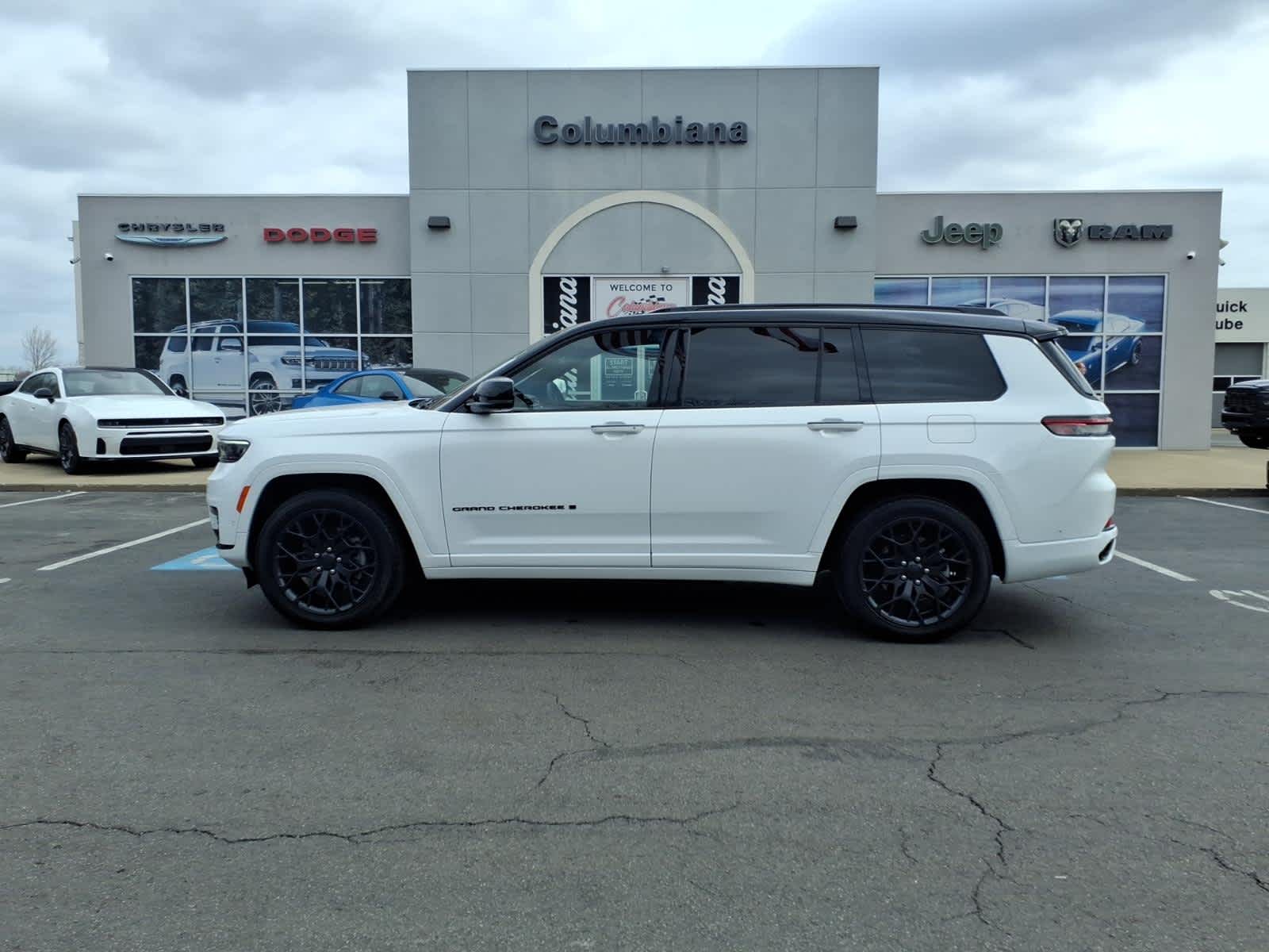 2025 Jeep Grand Cherokee L Summit Reserve