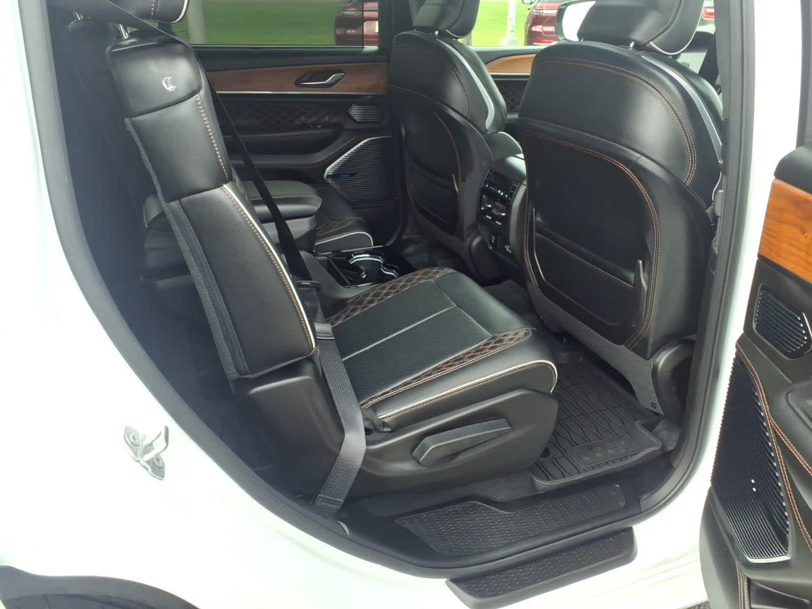 2025 Jeep Grand Cherokee L Summit Reserve