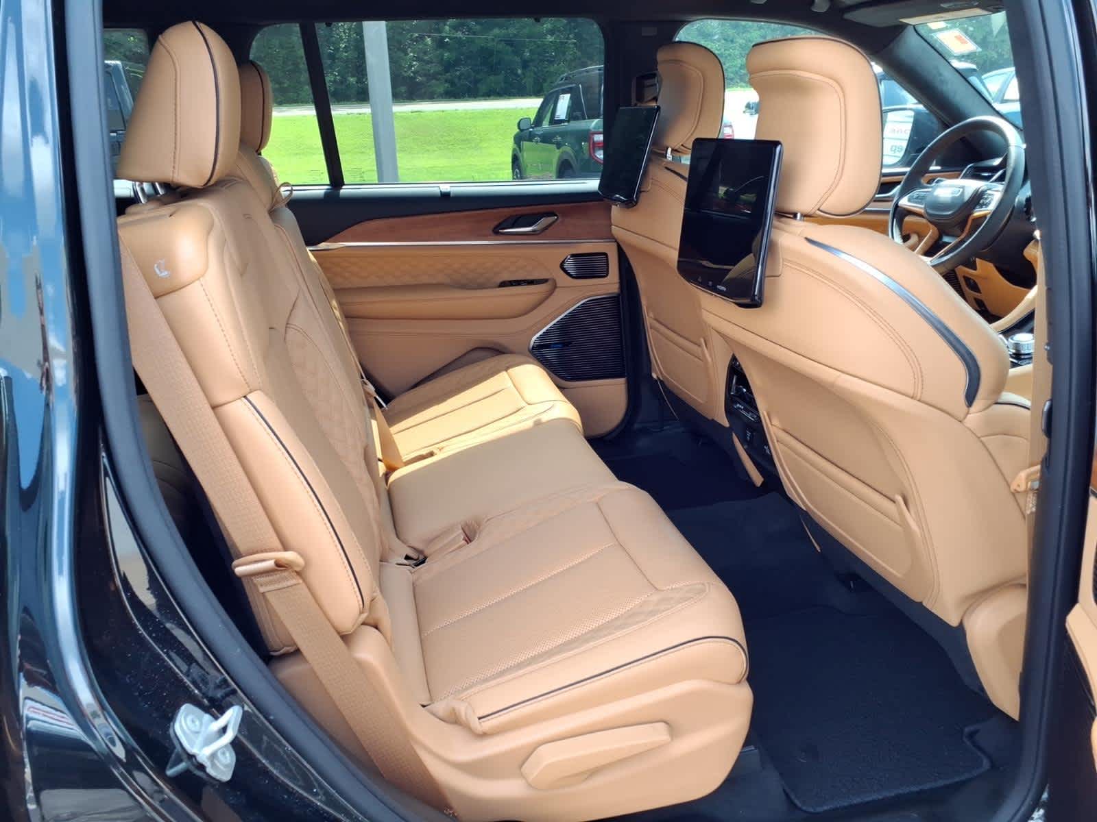 2024 Jeep Grand Cherokee L Summit Reserve