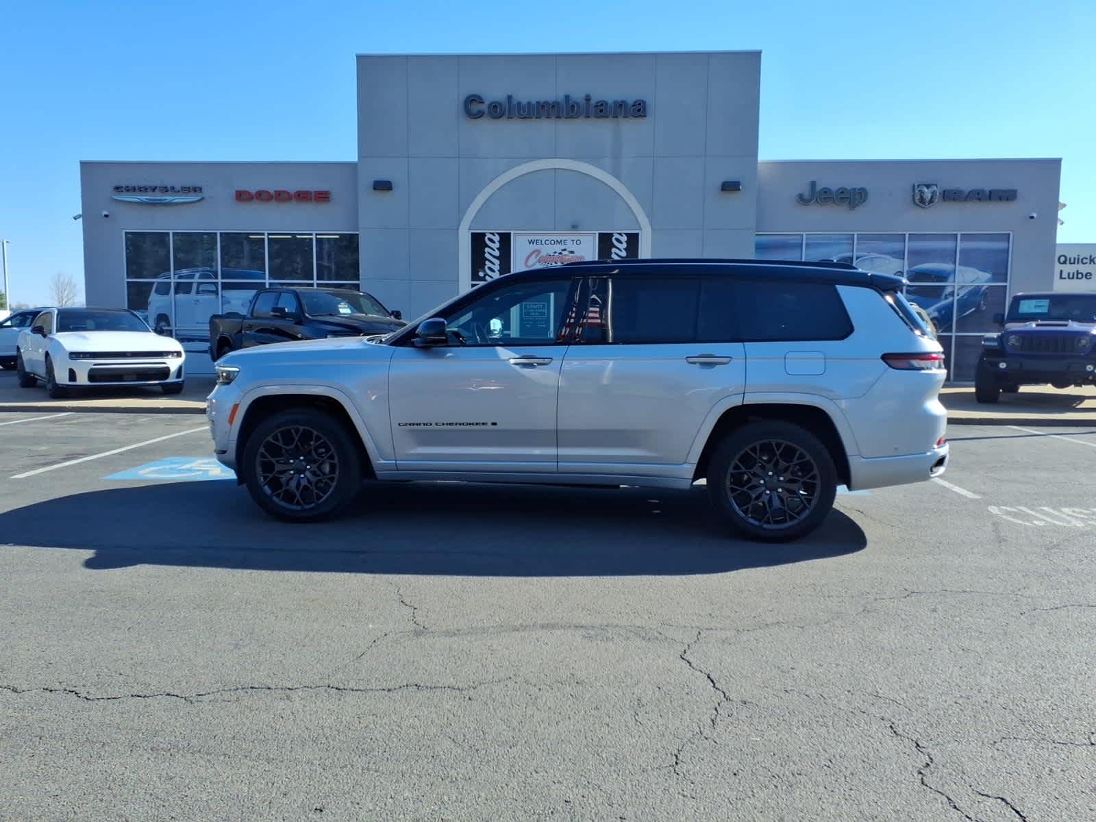 2025 Jeep Grand Cherokee L Summit Reserve
