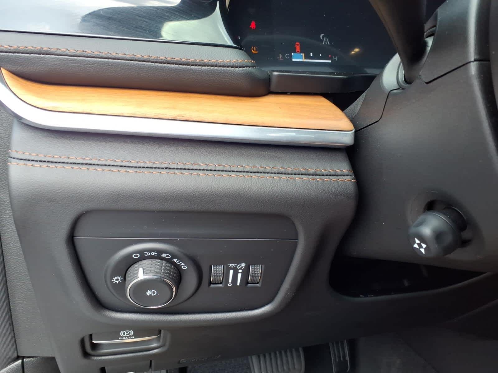 2025 Jeep Grand Cherokee L Summit Reserve