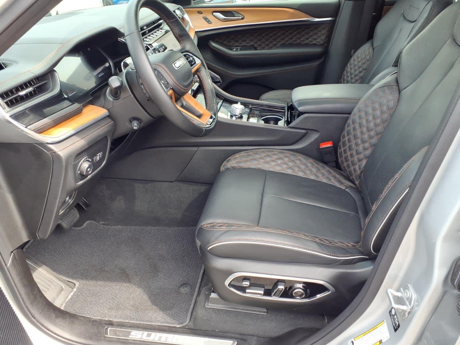 2025 Jeep Grand Cherokee L Summit Reserve