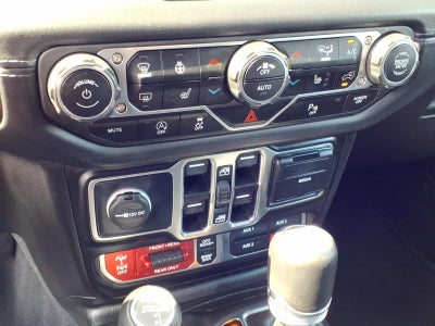 2025 Jeep Wrangler Rubicon X