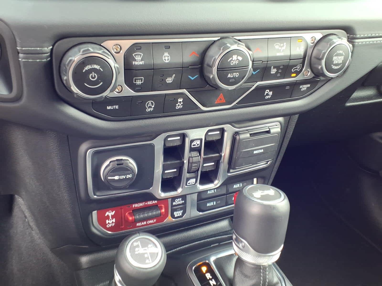 2025 Jeep Wrangler Rubicon X