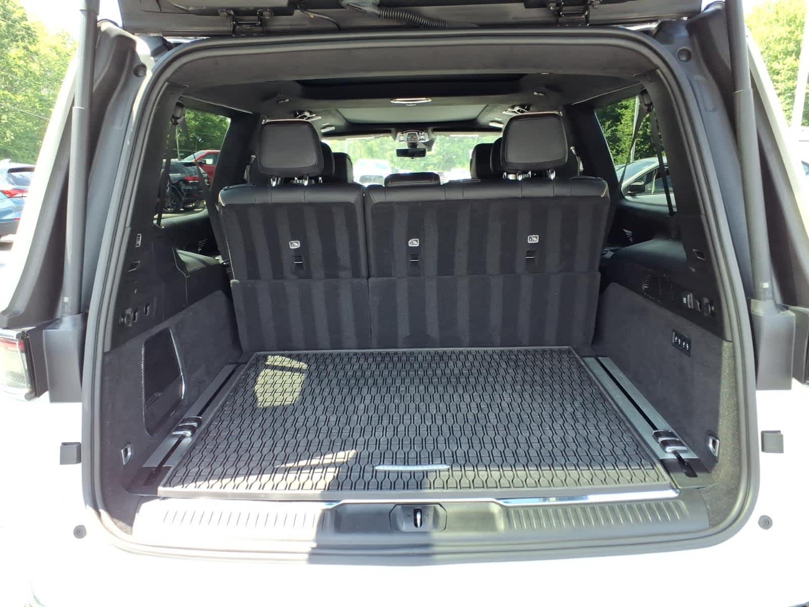 2024 Jeep Grand Wagoneer L Series III