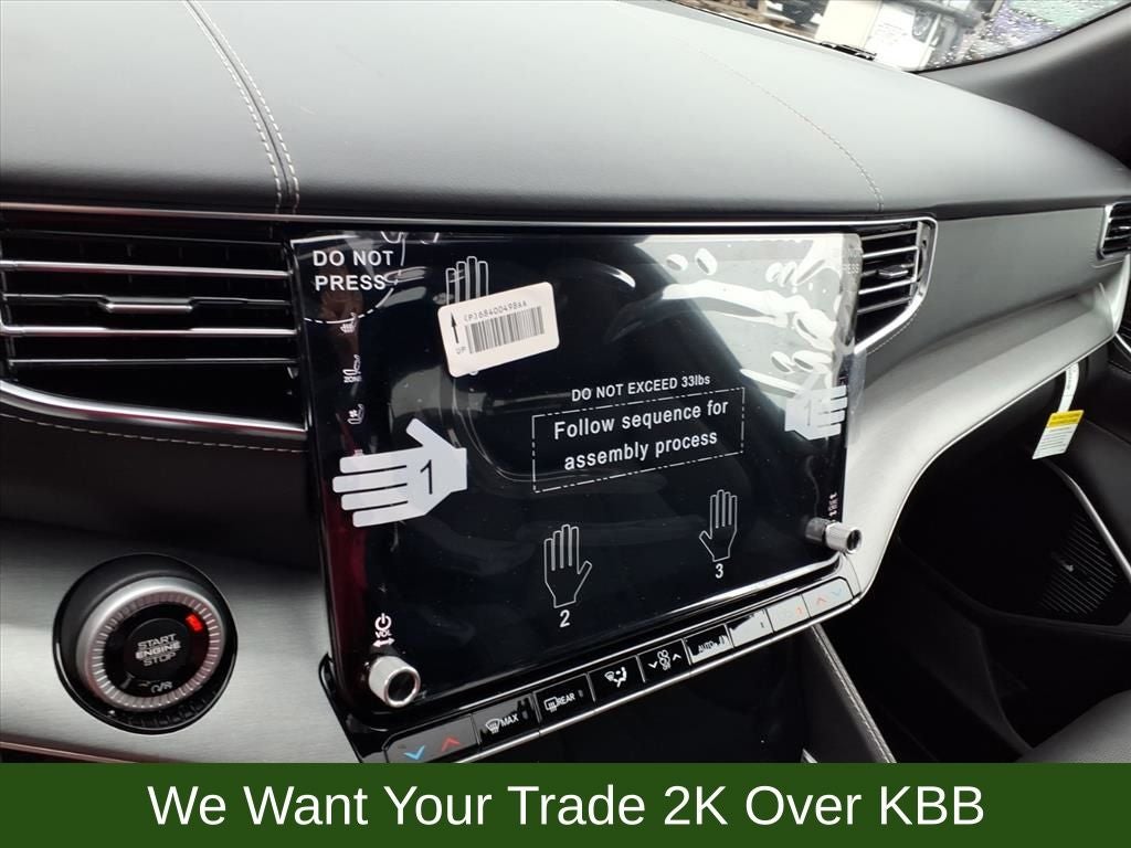 2026 Jeep Grand Wagoneer Base