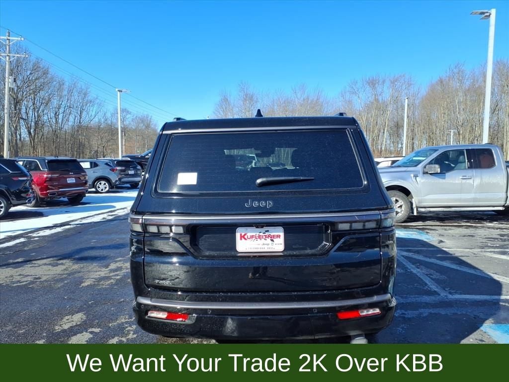 2026 Jeep Grand Wagoneer Base