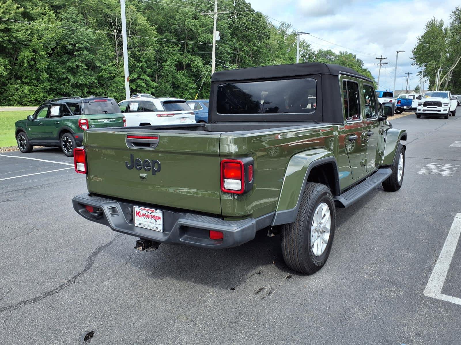 2023 Jeep Gladiator Sport S