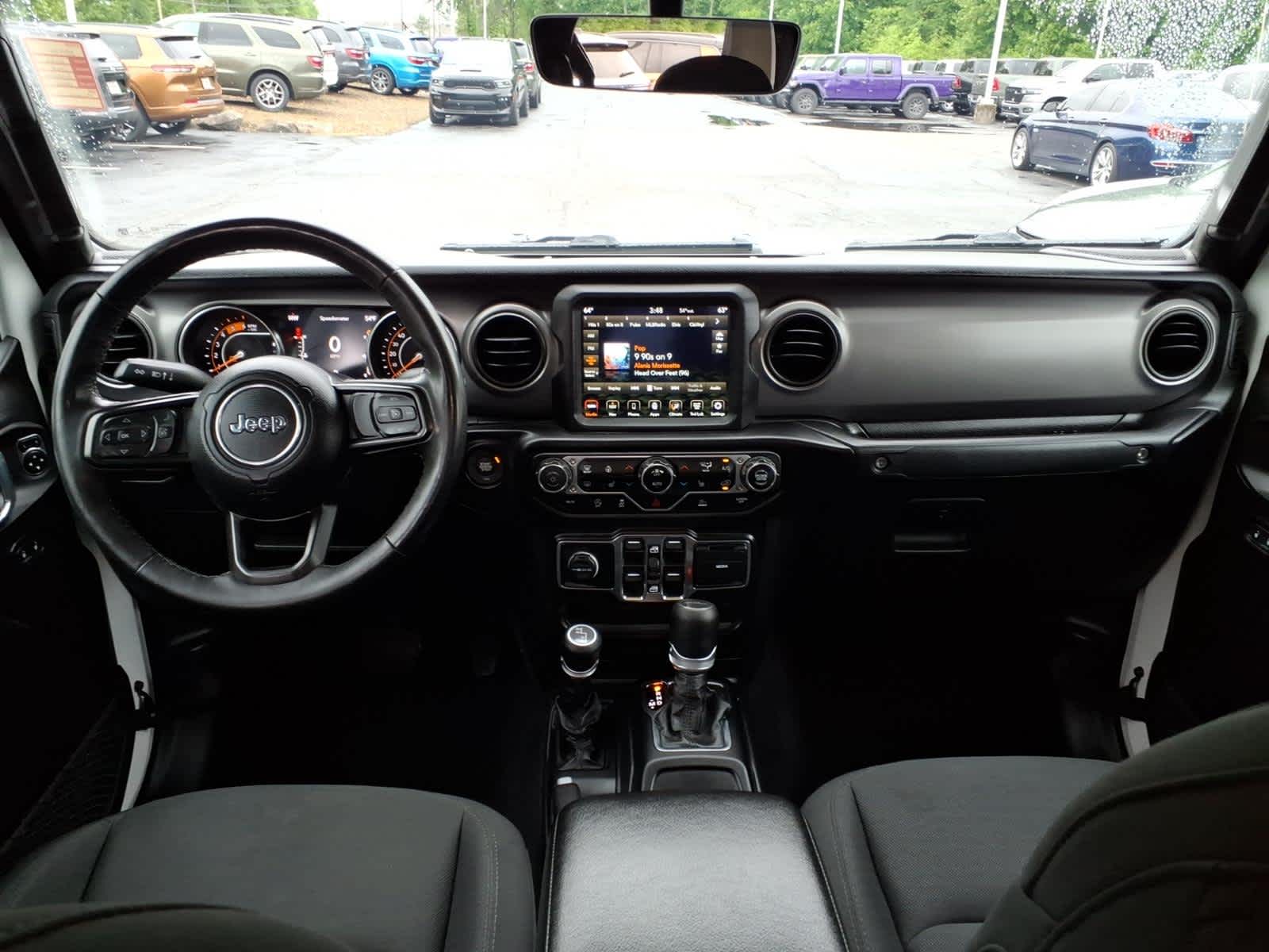 2021 Jeep Gladiator Willys