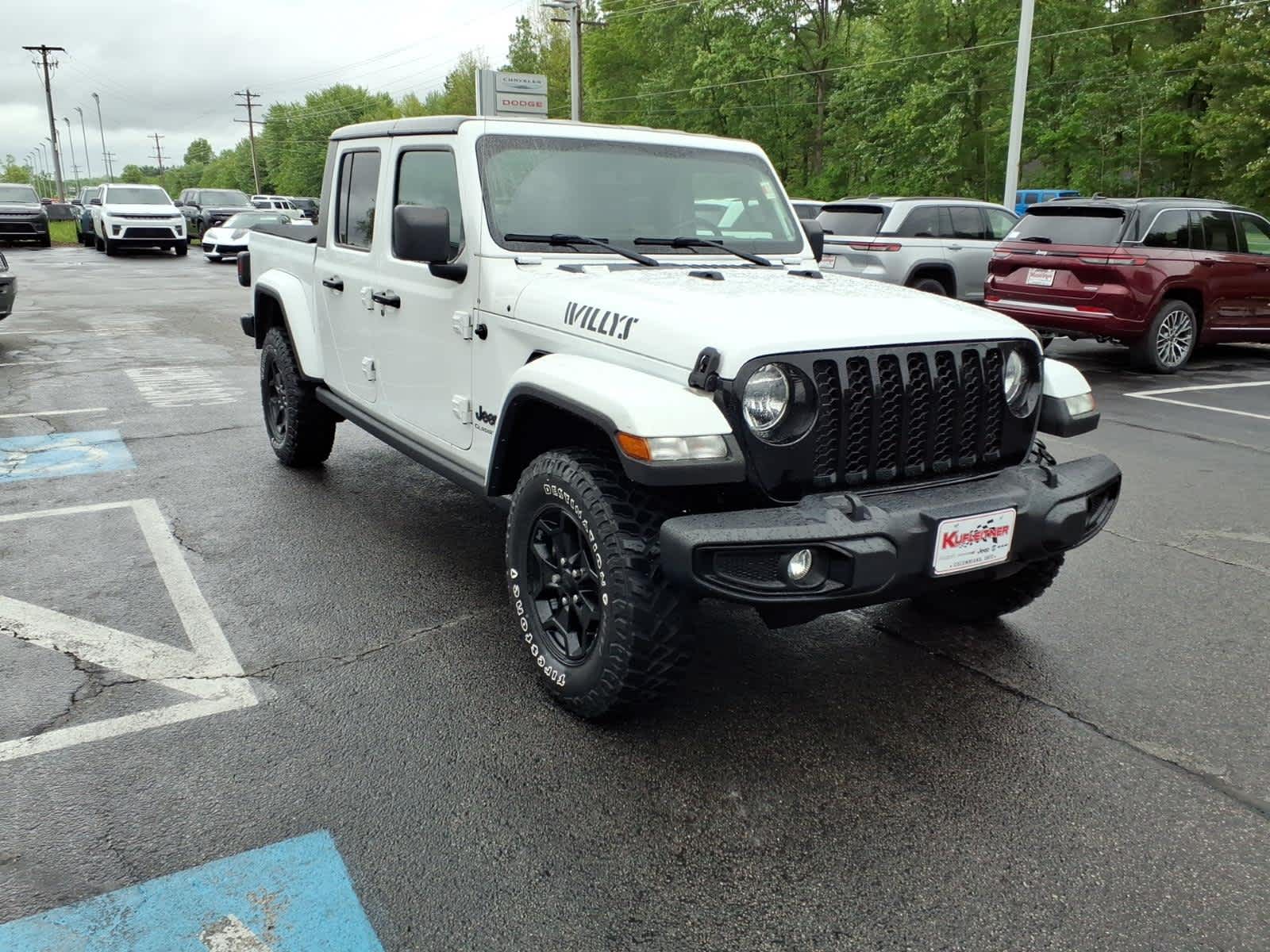 2021 Jeep Gladiator Willys