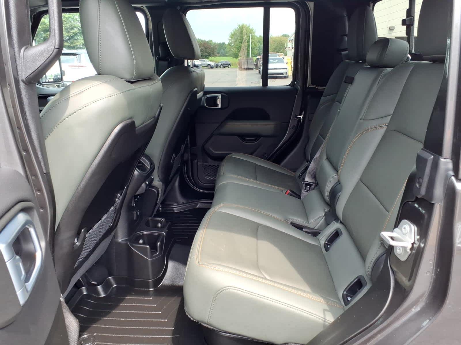 2024 Jeep Gladiator Mojave X