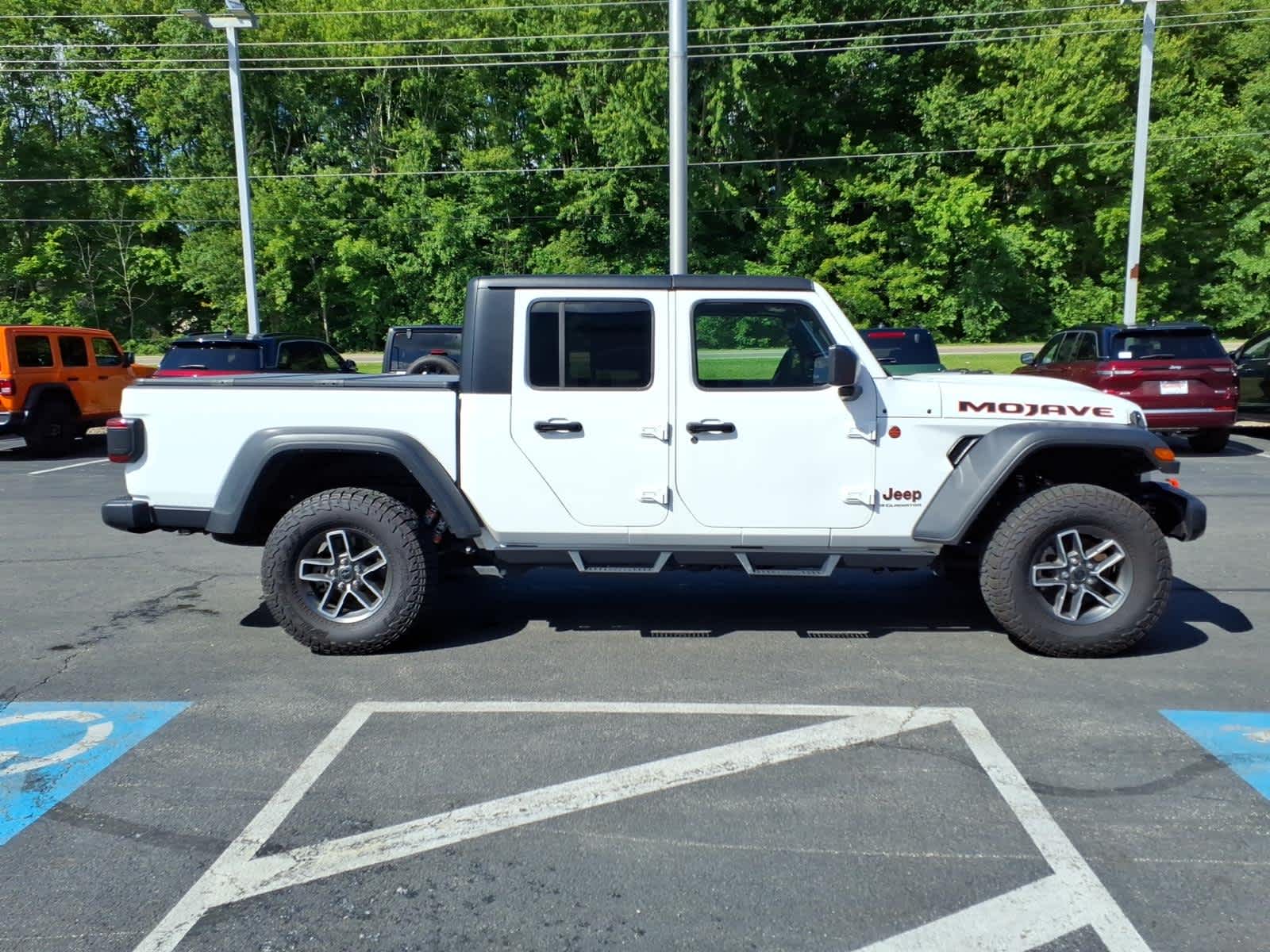 2024 Jeep Gladiator Mojave