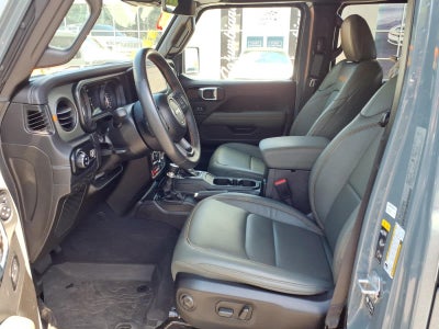 2025 Jeep Gladiator Mojave X