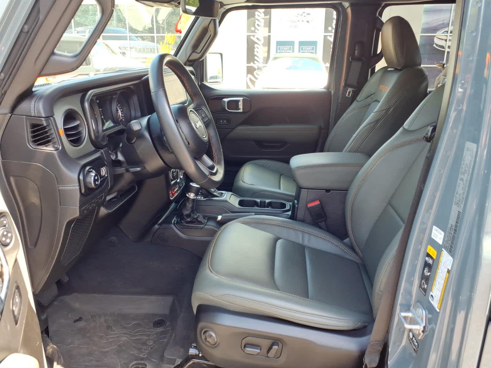 2025 Jeep Gladiator Mojave X