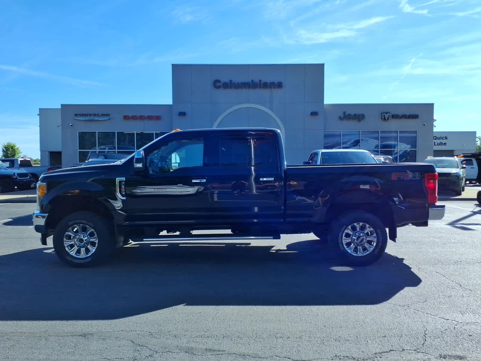 2017 Ford Super Duty F-350 SRW Lariat