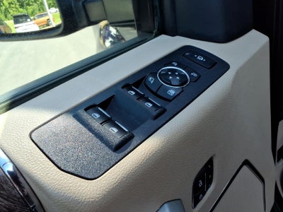 2017 Ford Super Duty F-350 SRW Lariat