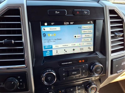 2017 Ford Super Duty F-350 SRW Lariat