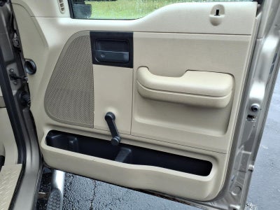 2005 Ford F-150 XL