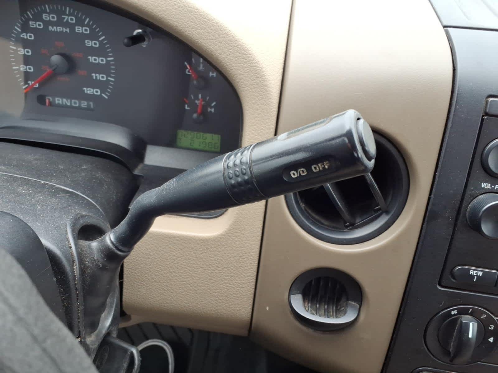 2005 Ford F-150 XL