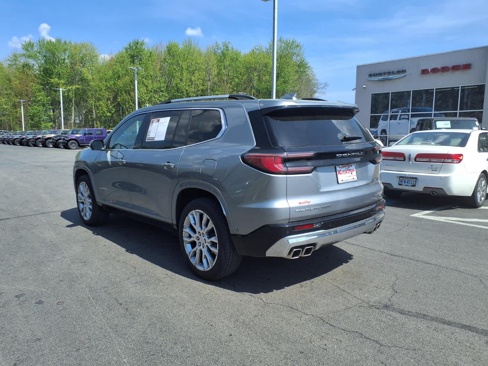 2024 GMC Acadia AWD Denali