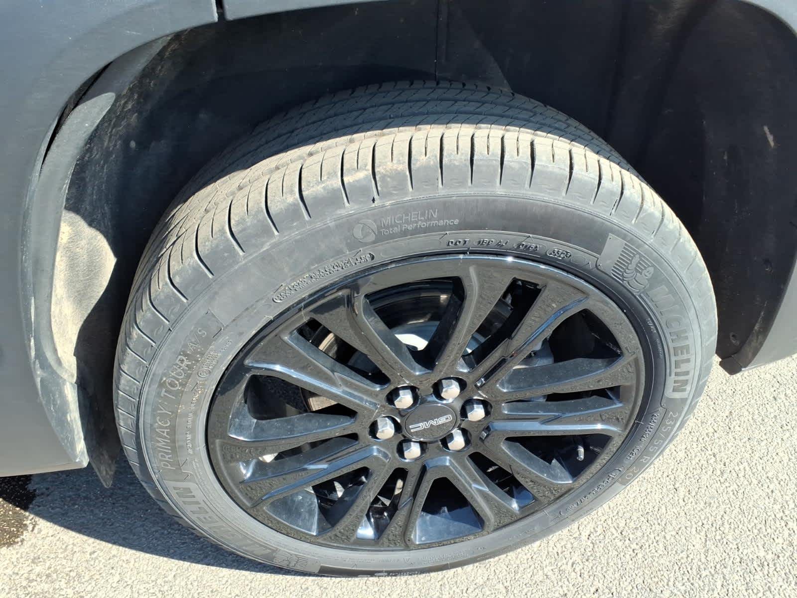 2023 GMC Acadia SLE