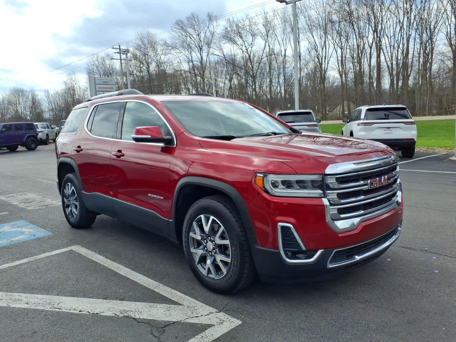 2023 GMC Acadia SLT