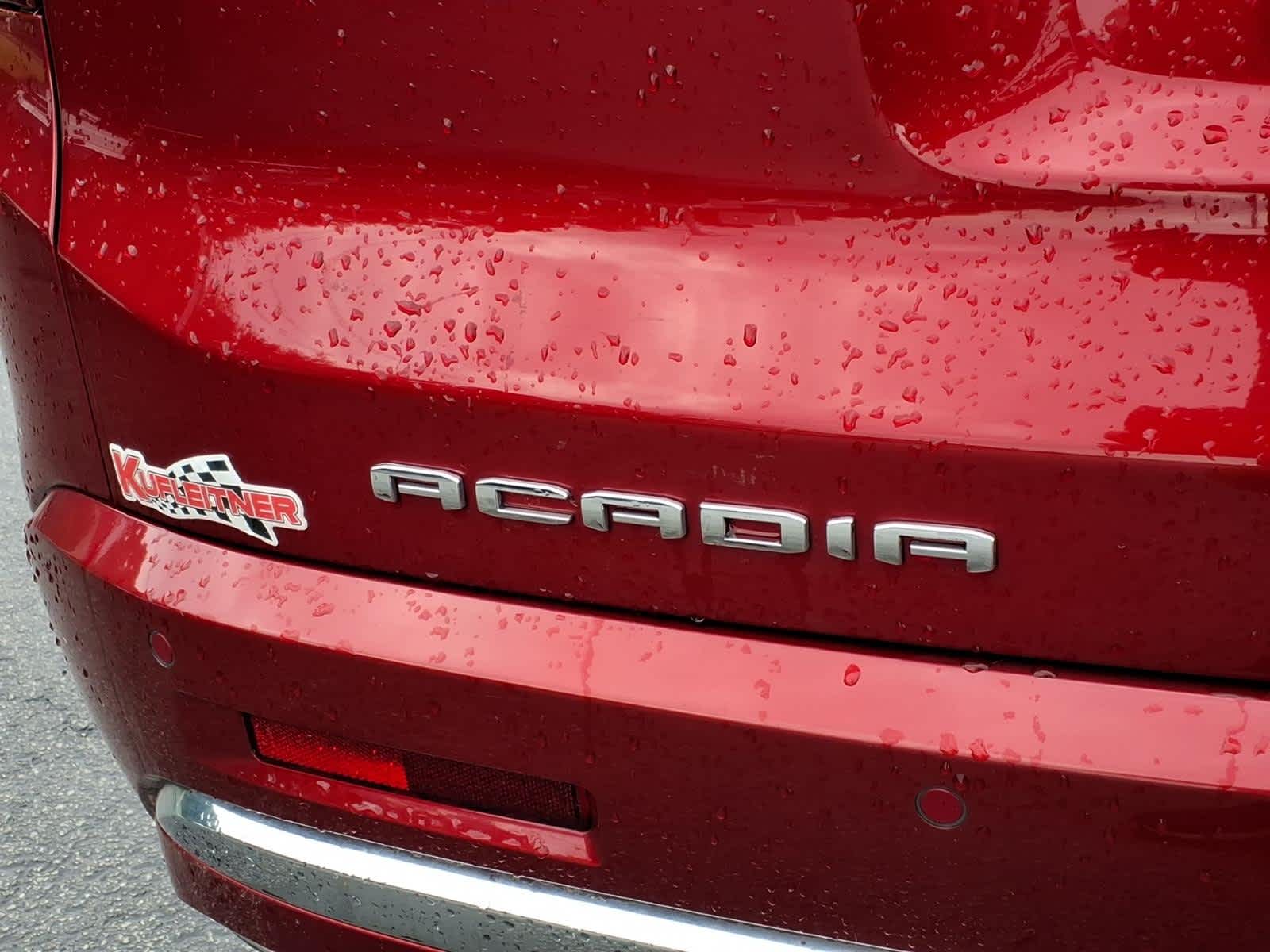 2023 GMC Acadia Denali