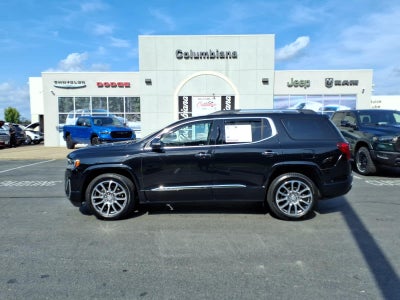 2023 GMC Acadia Denali