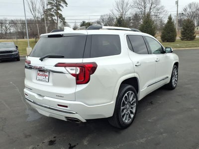 2023 GMC Acadia Denali