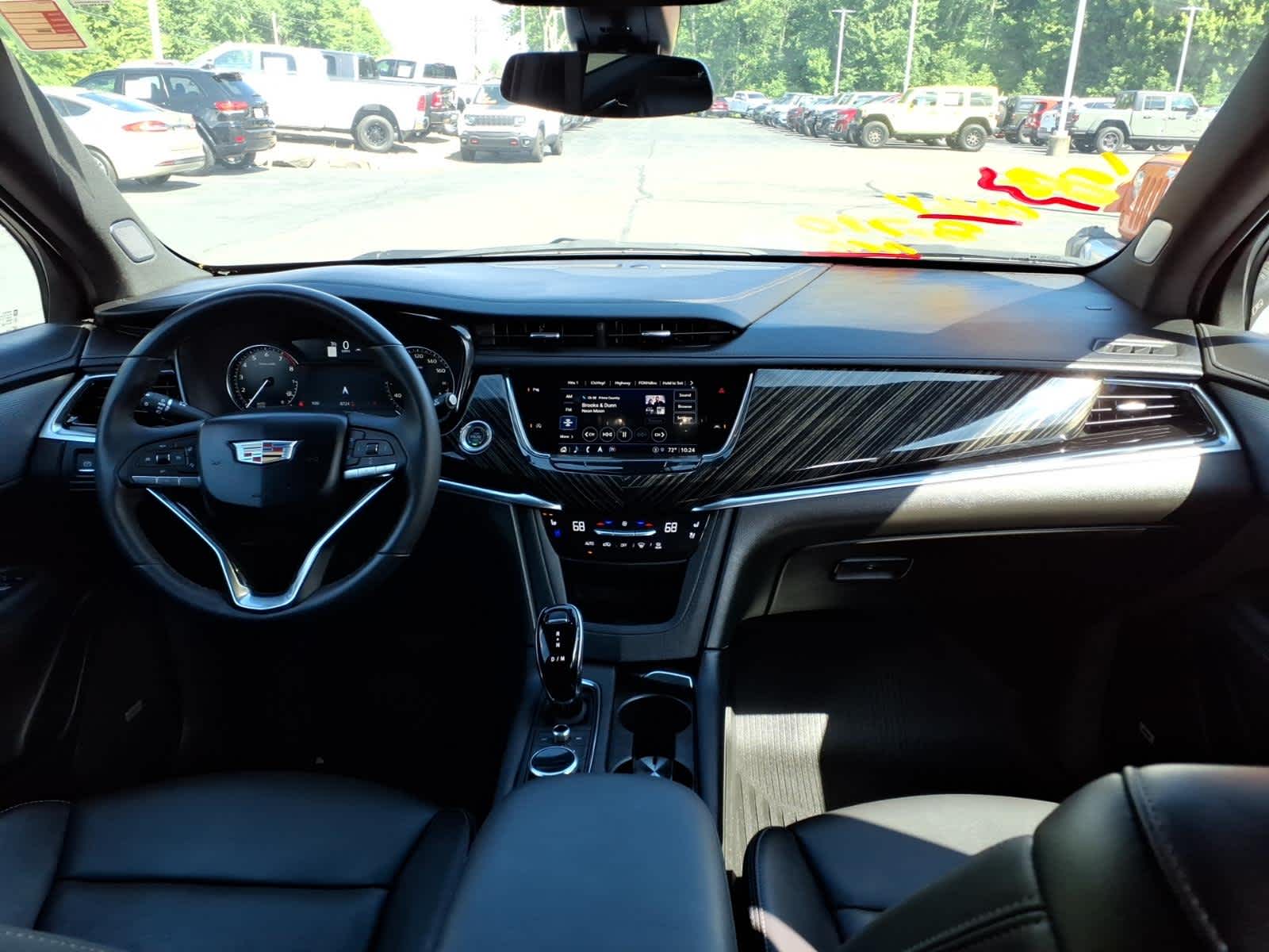2024 Cadillac XT6 FWD Premium Luxury